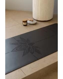 Las colchonetas de yoga — Lotos Grey Las colchonetas de yoga — Lotos Grey
